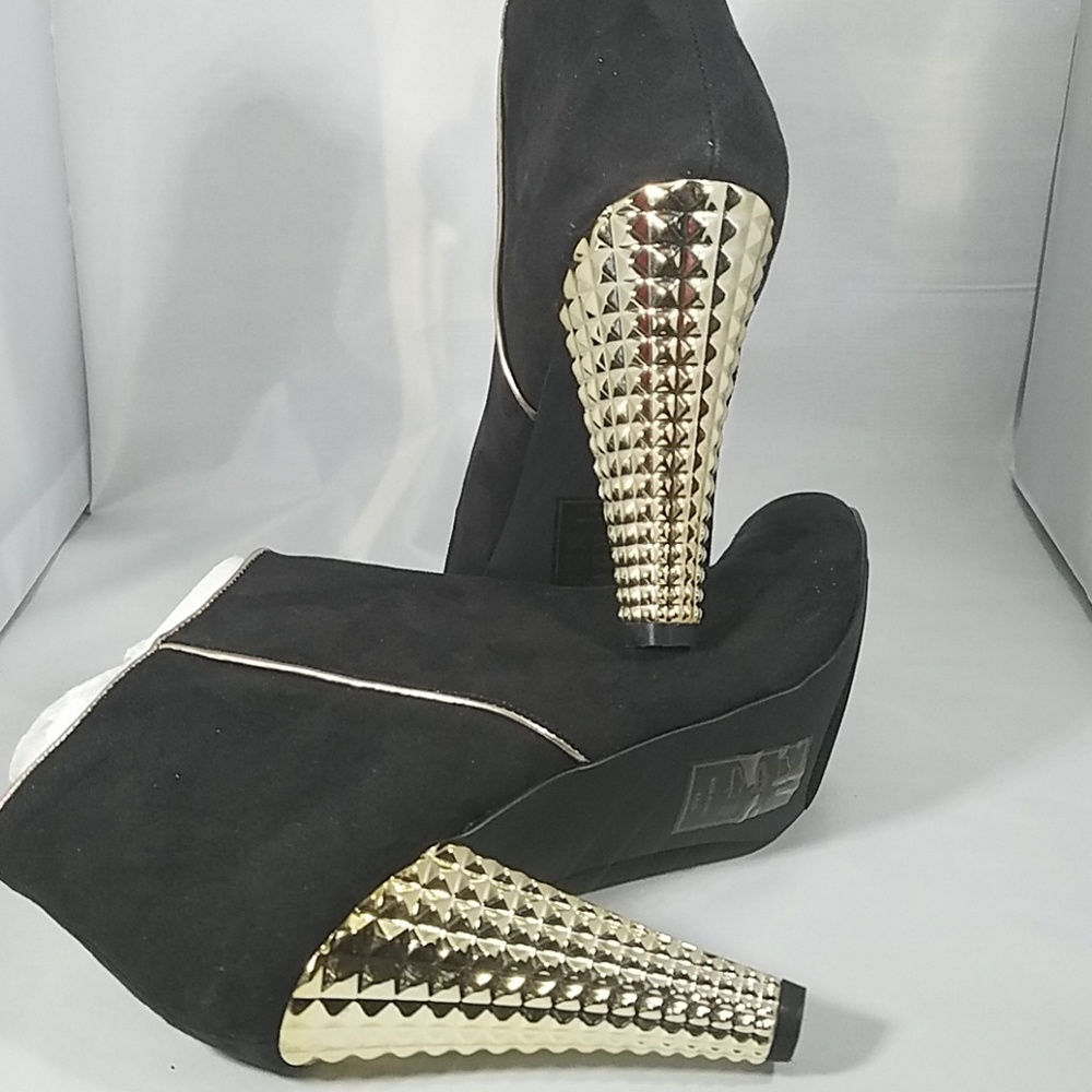 Booties - Picture 2 of 4